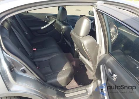 2005 Infiniti G35 from USA, damaged, VIN JNKCV51E65M211644